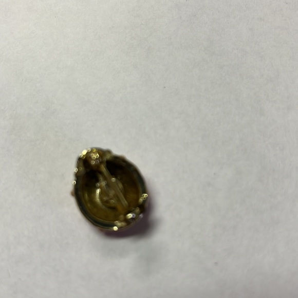 Pink enamel ladybug pin. - Picture 2 of 4